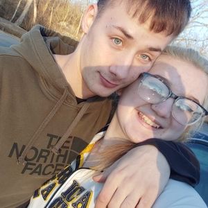 Meet your Posher, Kendra